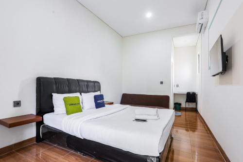 Urbanview Hotel Aloevera Pontianak by RedDoorz