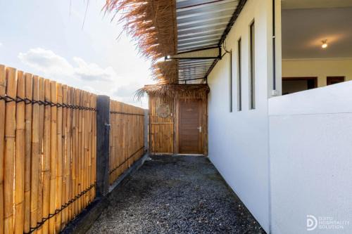 Villa New D'Bamboo by Plesirhatiyogja in Yogyakarta