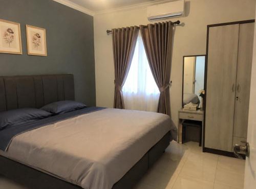 gra tongg guest house in Tegal
