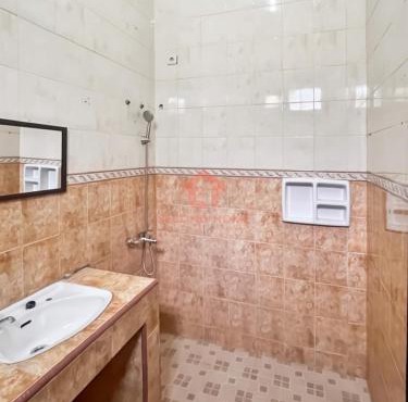 Large & Strategic 3BR House Palembang City in Baguskuning