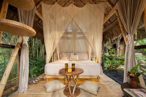 Hideout Eco Bamboo House Bali in Sidemen