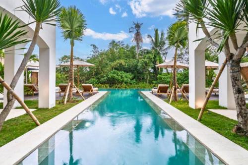 Avienne Spacious 11 BR Private Pool Villa