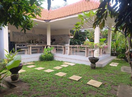 Cozzy Made 02 Balangan Homestay & Villa in Uluwatu