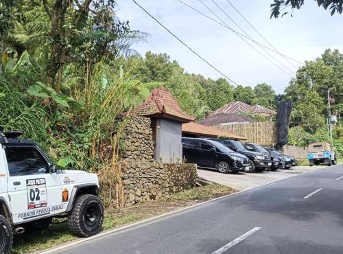 Sang Natha Lodge - Kopi Tiam & Agro in Catur