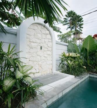 Locca Serenity Private Pool Villas by EPS