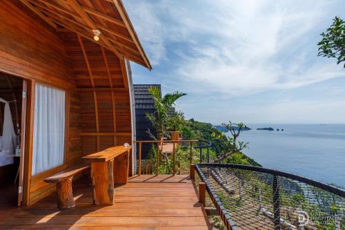 Eco-tourist Dream Beach Cliff Villas