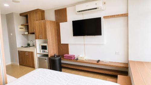 APARTEMEN POLLUX CHADSTONE by SBroomOfficial