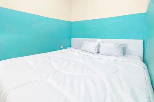 Nay Guesthouse 2 Kartasura RedPartner in Colomadu