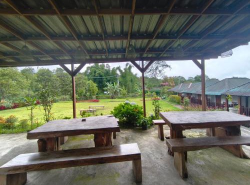 Rinjani Camp Sajang by LOOX in Sajang