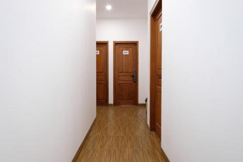 Urbanview ANT Living near Jalan Slamet Riyadi Solo