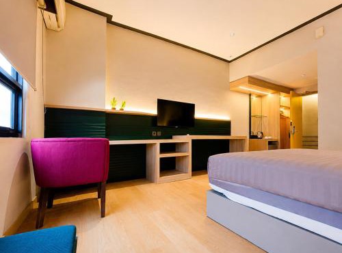 Summerday Hotel in Ulin