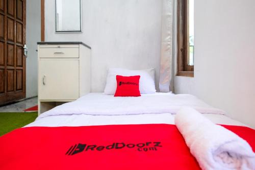 RedDoorz Syariah at Demangan 2 Jalan Dieng 5 in Kejajar