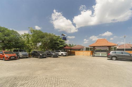 RedDoorz at Kota Bojonegoro