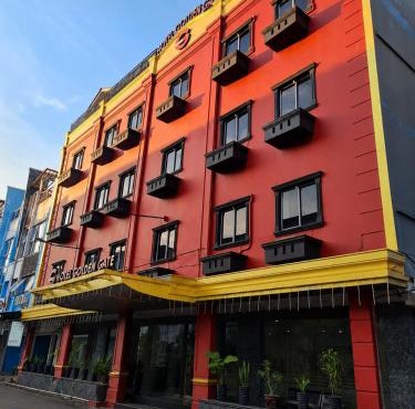 Golden Gate Hotel in Bagam