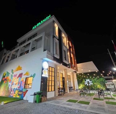 AL-Yasmin in Surabaya