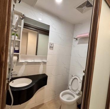 Calm & Comfy at Sky House BSD