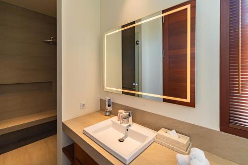 Luxury Rosa Village in Jimbaran