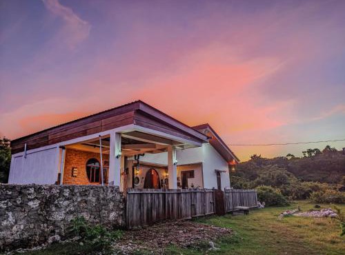 Loti Guest House in Kupang