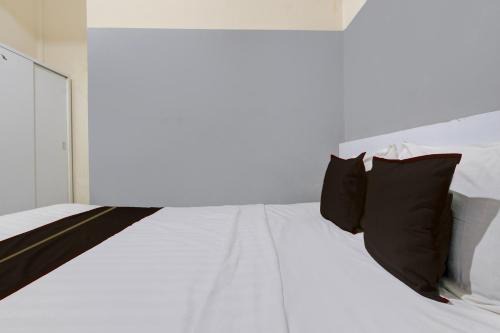 OYO 94919 Nay Guesthouse Dan Kost in Solo