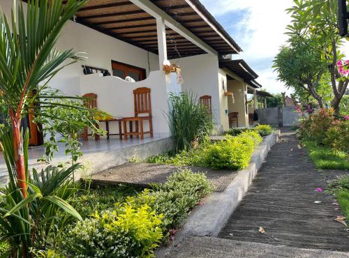 Dewenten Guest House in Tulamben