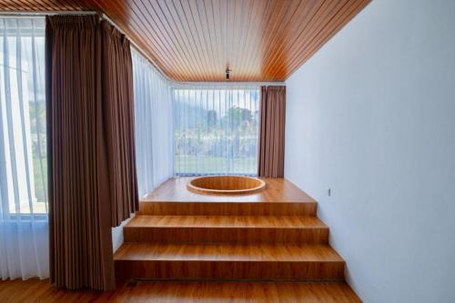 Lake Batur Villa