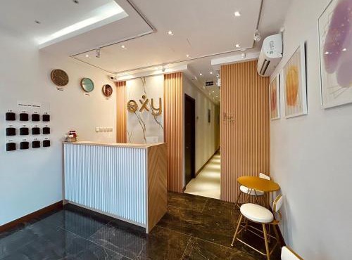 Oxy Suites 1-06 at Shophouse Meisterstadt Pollux Habibie in Batam Center