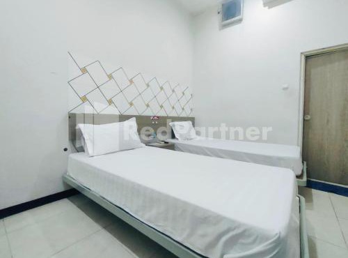 Almeira Homestay Syariah Near RS Islam Al-Irsyad Mitra Reddoorz
