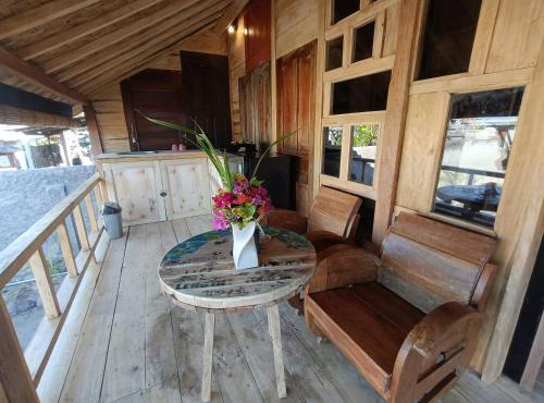 Yogi Beach Cabin