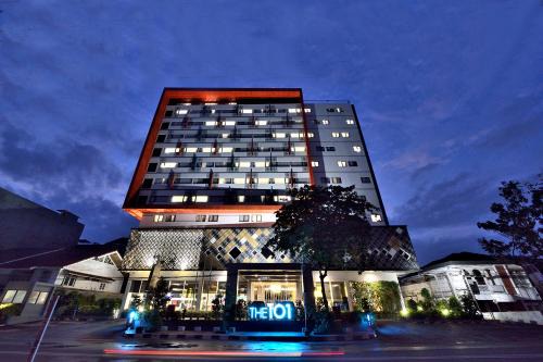 THE 1O1 Palembang Rajawali in Palembang