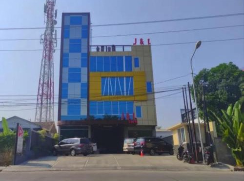 J&L Inn Semarang in Semarang