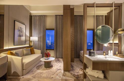 HARRIS Hotel & Conventions Gubeng