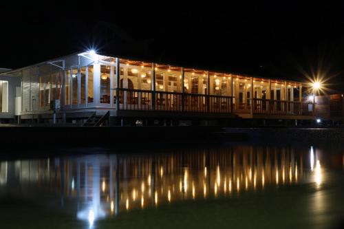 UMARIMBA Beach Lodge in Bumbang
