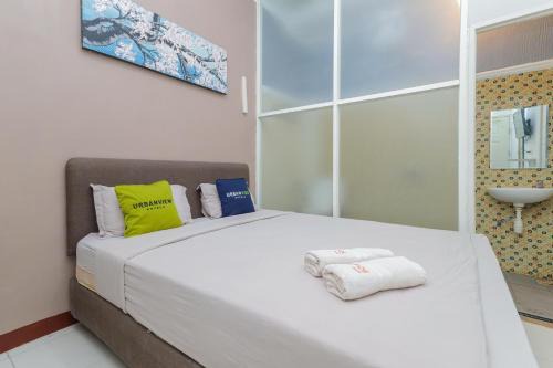 Urbanview Hotel Syariah Near Gelora Delta Sidoarjo in Sidoarjo