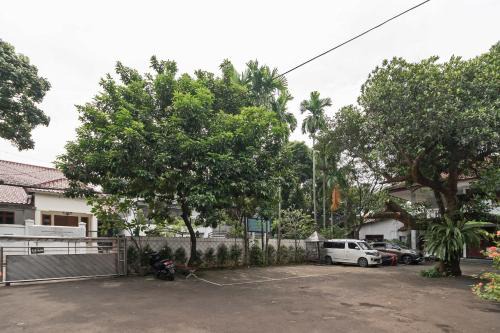 Urbanview Hotel Minongga Pondok Labu by RedDoorz in Jakarta