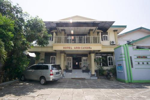 RedDoorz Syariah @ Jalan Gajah Mada in Jember